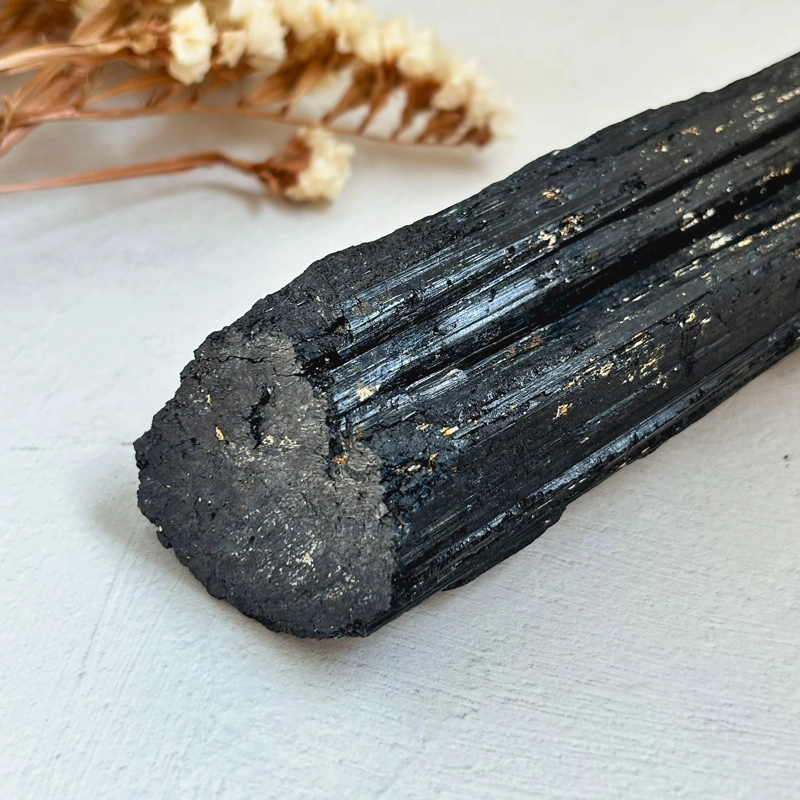 tormalina nera naturale